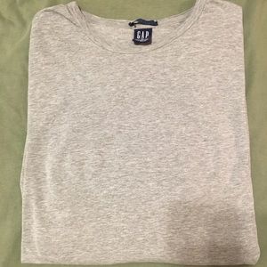 GAP Long Sleeve Grey T-Shirt